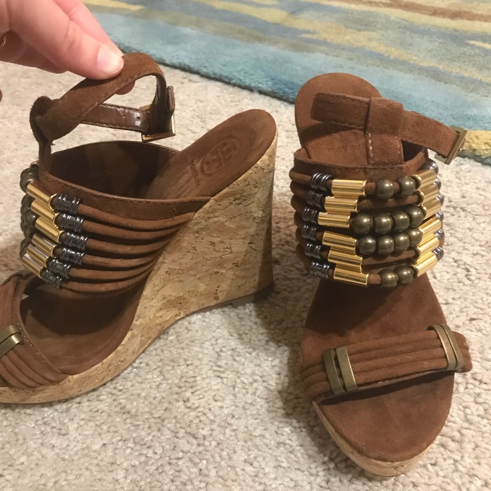 TORY BURCH brown suede w beads wedge sandals